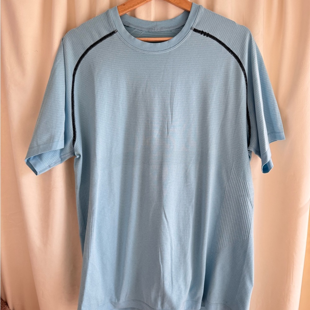 Mens Lululemon Metal Vent Tech ~ XL